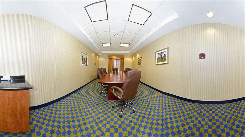 Comfort Suites Lancaster Amish Country Smoketown  Interior photo